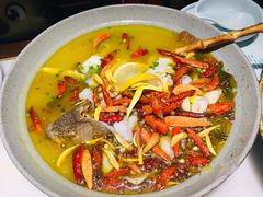 佬坛酸菜鱼（鲈鱼）-佬麻雀·剁椒鱼头(京基KK One店)