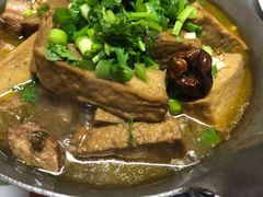 -闯关东东北农家菜(崂山石老人店)