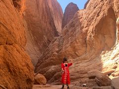 -天山神秘大峡谷