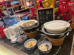-广州万富希尔顿酒店·感趣自助餐厅·金秋蟹宴生蚝海鲜刺身烧烤