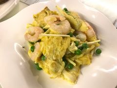 -新大咀港式茶餐厅(宝山万达店)