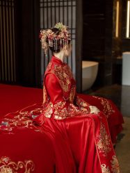 -艾朵婚纱
