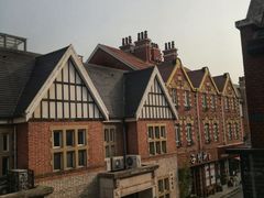 -钟书阁(松江泰晤士小镇店)