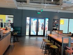-星巴克臻选(青岛麦凯乐分店)