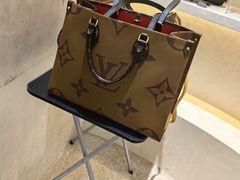-六六奢品·vintage中古·回收二手奢侈品包包手表首饰(环球港店)