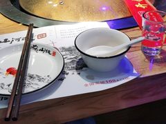 -山河屯铁锅炖(哈西站店)