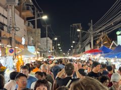 -周日夜市