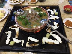 牦牛土火锅-生态牦牛王