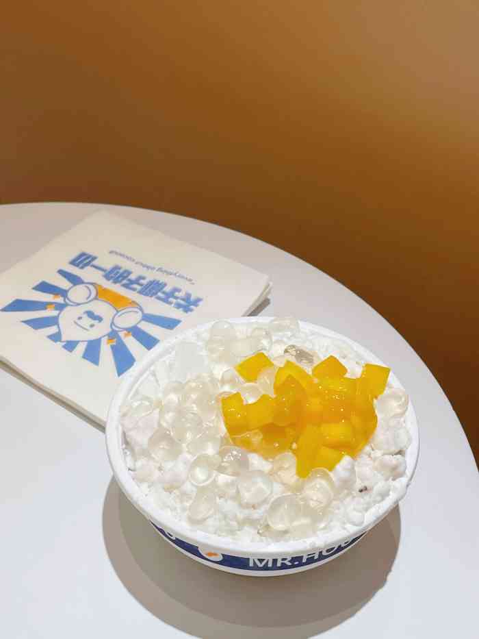 豪叔椰冰(海雅缤纷城店)-"之前开在西丽的炒冰一直很喜欢它家的椰子.