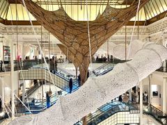 -乐蓬马歇百货公司(Rive Gauche)