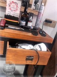 -摩力美发·烫·染·设计专业店