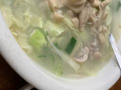 -茅屋大酒店
