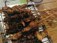 -烤满分·东北烧烤(首经贸店)