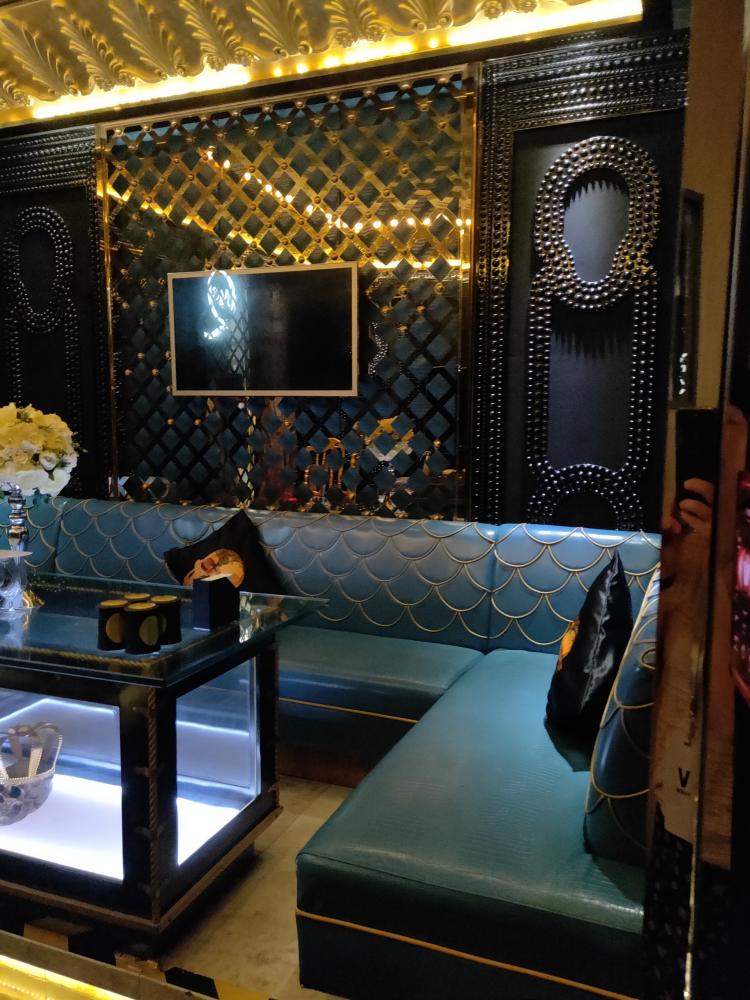 v-show主题ktv(省体育场店)-"音响效果非常好,歌曲也很全,每个包厢都