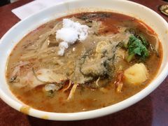 -东大桥小国抻面烧烤(长通路店)