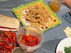 -肥肥虾庄·金牌油焖大虾(杨园滨江时代walk店)