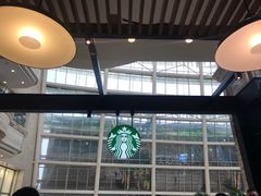 -星巴克臻选(成都环球乐天店)