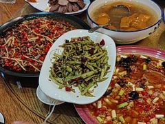 -厨神老街兔·淳朴人家店(盐帮菜风味名店)