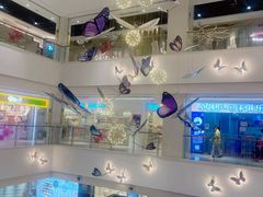 -百联临沂购物中心(临沂路店)