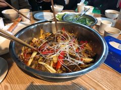 -弓虽昌焖烧鸡(大竹林店)