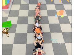 -嘿哟动霸CHUA·新潮玩运动娱乐中心·蹦床滑冰团建乐园