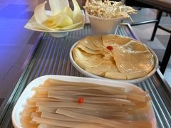 -三只耳冷锅鱼火锅(玉林店)