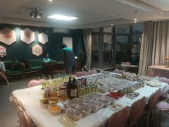 -微觅·潮HIGH轰趴馆(望京SOHO麒麟社店)