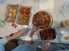 -达美乐比萨(岁宝民治1881店)