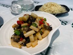 藕带炒螺丝肉-虎虎龙虾大排档(双井店)