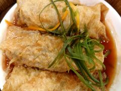 黑木耳鲍汁腐皮卷-广州酒家(文昌总店)