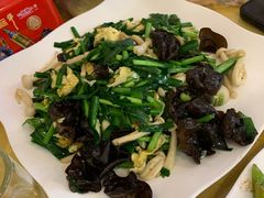 -鑫渔港海鲜本地菜·山海关浑锅(东戴河店)