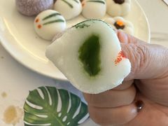 -中央电视塔旋转餐厅