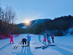 -亚布力新体委滑雪场