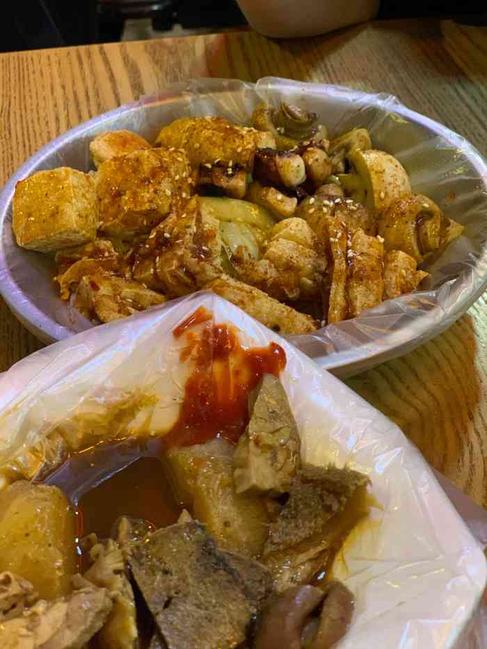 师傅牛杂-"分量超级足,我第一次吃肥肠吃到腻,而且只.