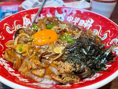 爆炒黑椒牛五花饭-仙隐小鹿中華の日料(荣民龙首广场店)