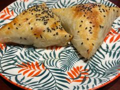 酥皮羊肉烤包子-那拉提之疆·新疆菜(美院店)