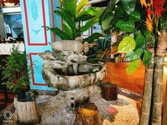-壹号院音乐餐厅•烤全羊•新疆菜(浐灞店)