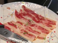 -山川小町·极番烧肉(新地假日广场店)