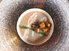 -YUE·6·西式融合餐厅(外滩六号店)