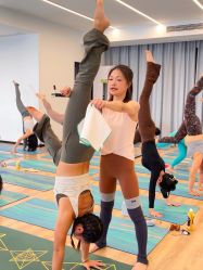 -恩舍瑜伽普拉提