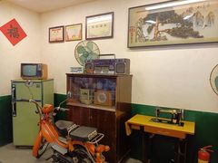 -堂瓦里·33年传统赣菜(第一街区店)