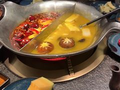 -湊湊火锅·茶憩(打浦桥日月光店)