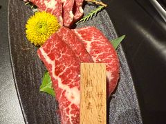 -山川小町·极番烧肉(新地假日广场店)