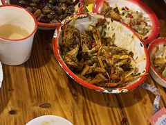 -冶建镜子·老南昌大排档·江西虾王(总店)