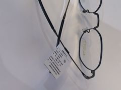 -罗伯特眼镜·蔡司官方授权(前海桂湾店)