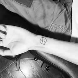 -刺客纹画纹身·洗纹身·穿孔饰品