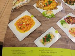 菜单-香蕉叶餐厅(是隆店)