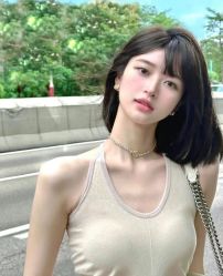 -苑苑发型设计