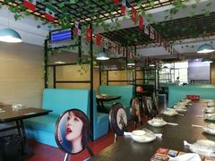大堂-茅炒屋龙虾·烧烤·湘菜(新河路店)