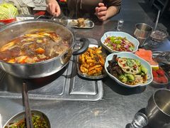 -马路牙子烧烤音乐酒馆(望京店)
